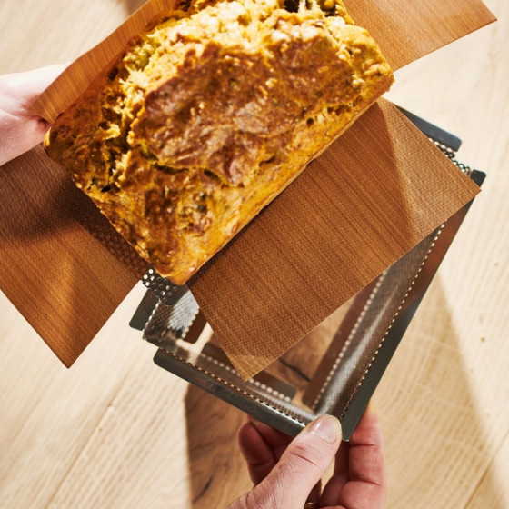 Moule à cake rectangulaire à fond amovible 15x10,3cm + 2 feuilles de cuisson antiadhésive