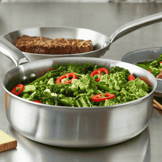 Sauteuse bord droit en inox ALCHIMY Ø28cm