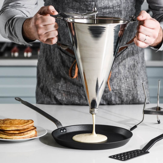 Automatischer Fondanttrichter Edelstahl KWIK MAX 3,3L mit stand