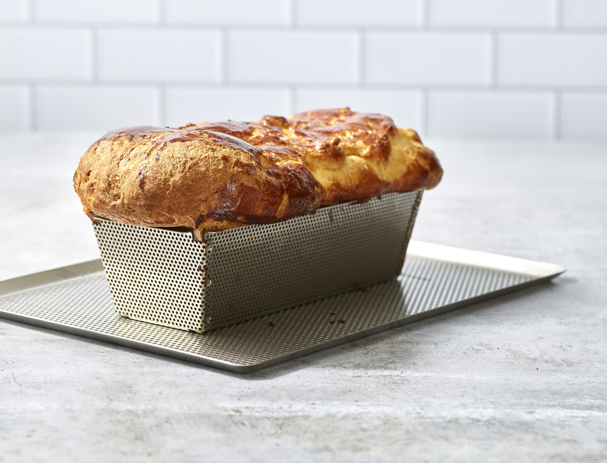 Moule à pâté en croûte, pain, cake dépliable Geoforme en inox perforé 35 cm  - De Buyer
